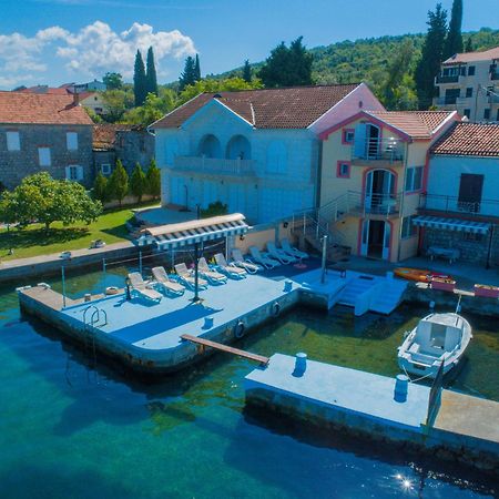 Porto Del Sole Apartments Tivat Zewnętrze zdjęcie