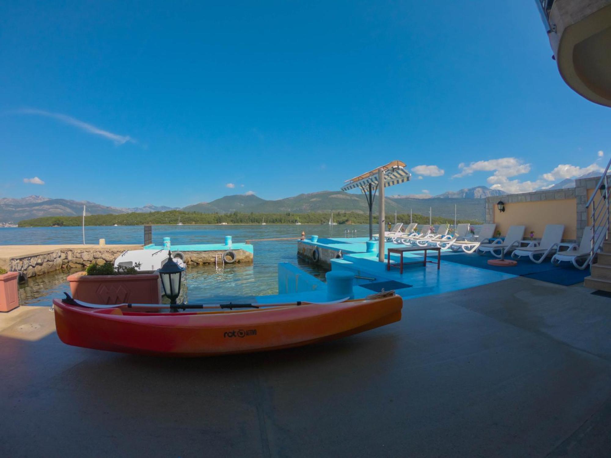 Porto Del Sole Apartments Tivat Zewnętrze zdjęcie