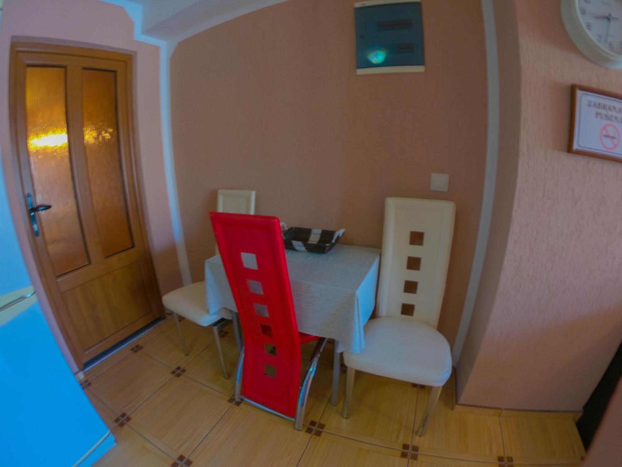 Porto Del Sole Apartments Tivat Zewnętrze zdjęcie