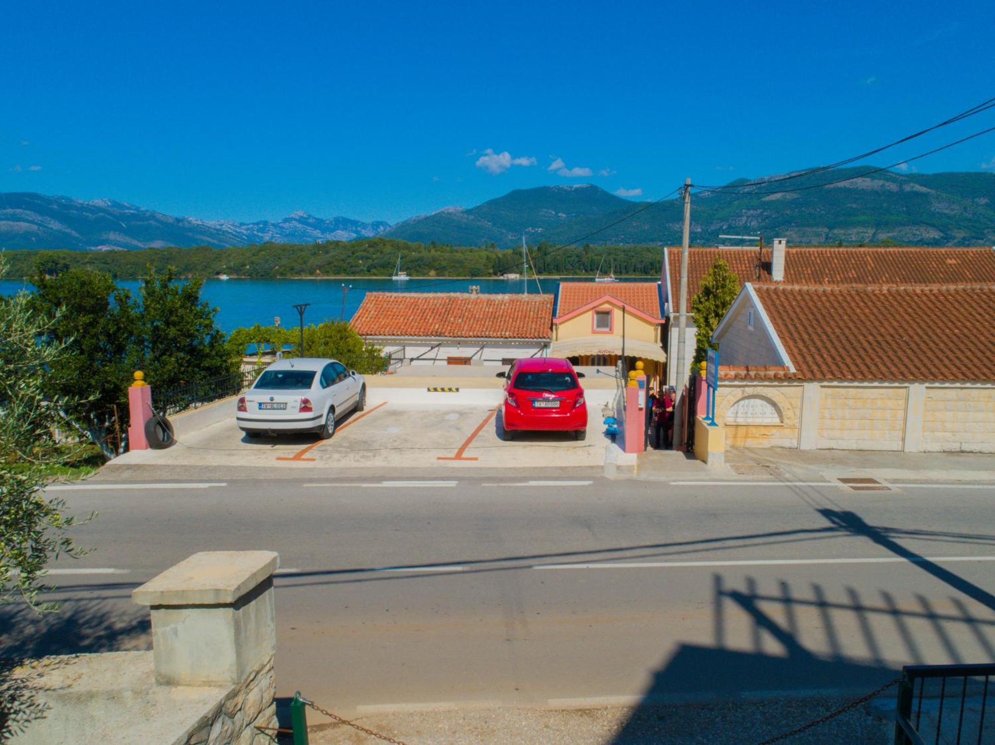 Porto Del Sole Apartments Tivat Zewnętrze zdjęcie