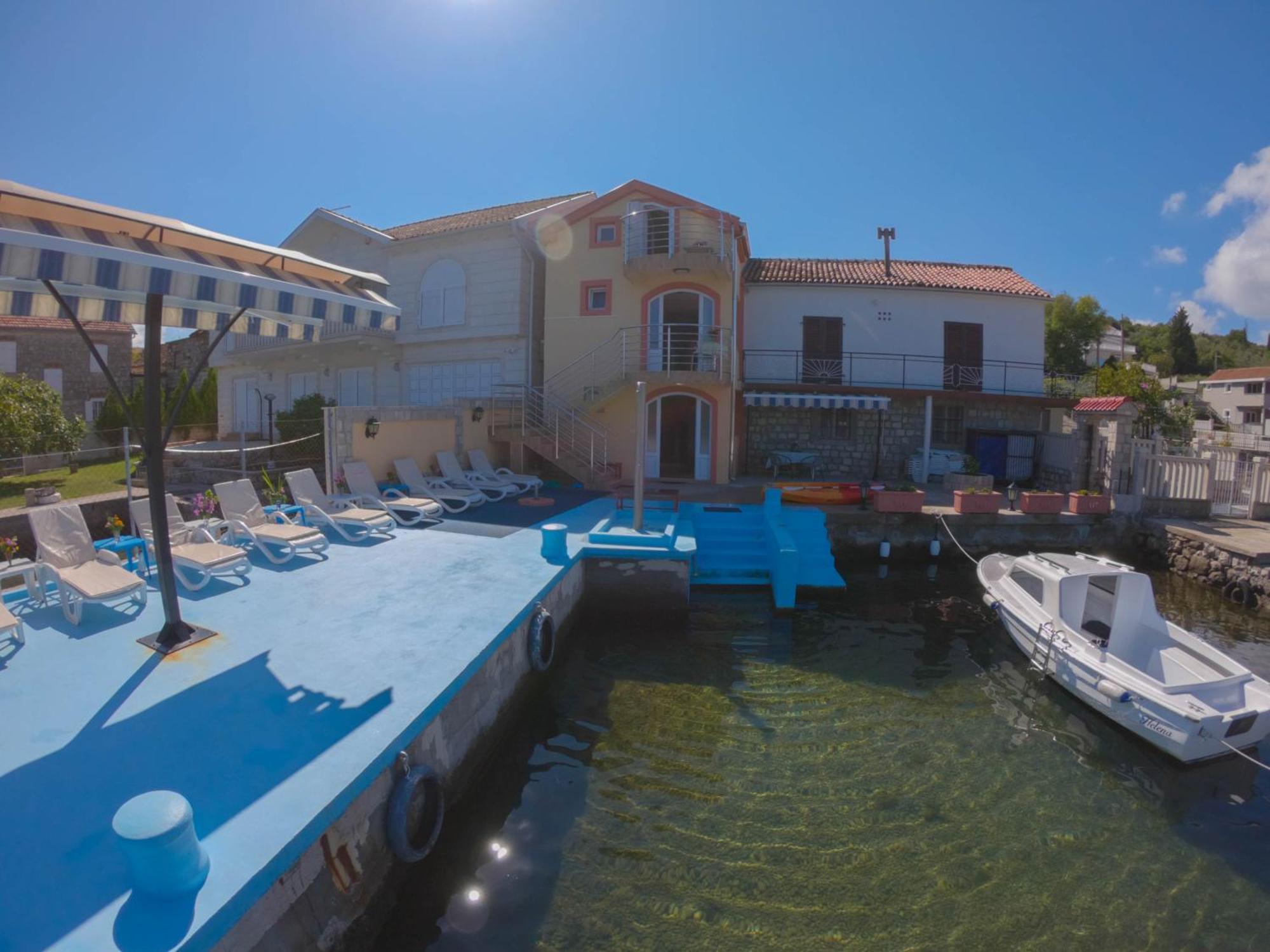 Porto Del Sole Apartments Tivat Zewnętrze zdjęcie
