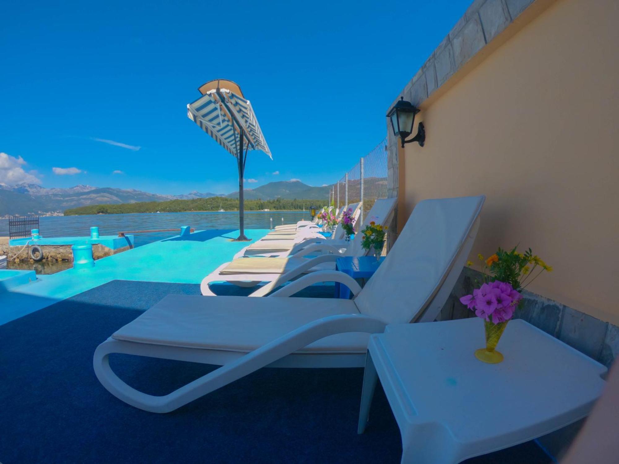 Porto Del Sole Apartments Tivat Zewnętrze zdjęcie