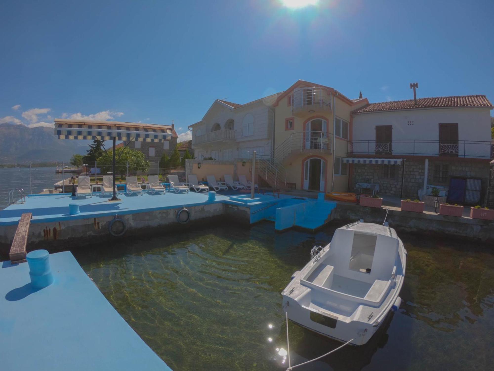 Porto Del Sole Apartments Tivat Zewnętrze zdjęcie