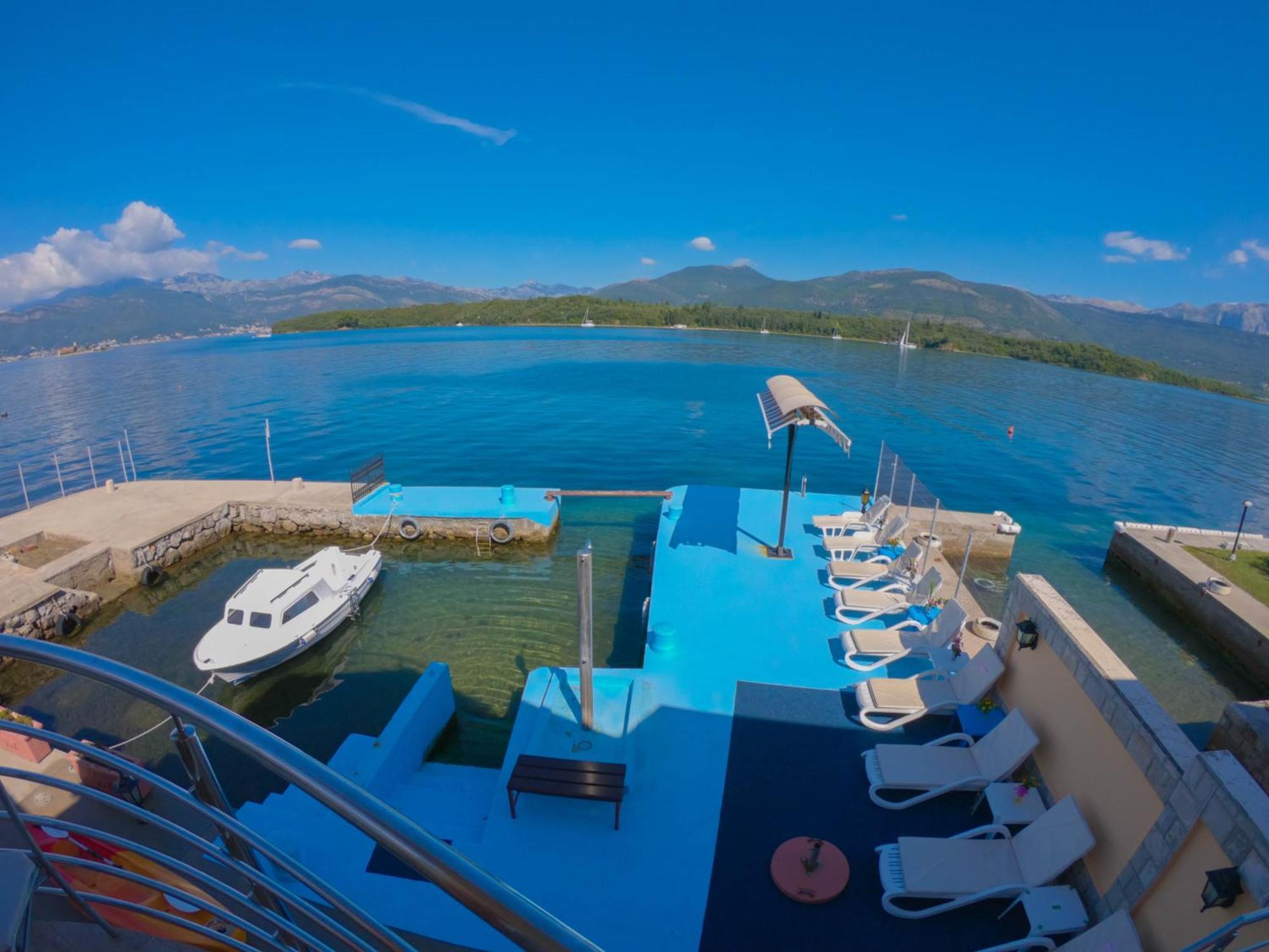Porto Del Sole Apartments Tivat Zewnętrze zdjęcie